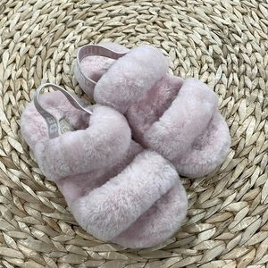 UGG preschool oh yeah sides size 1